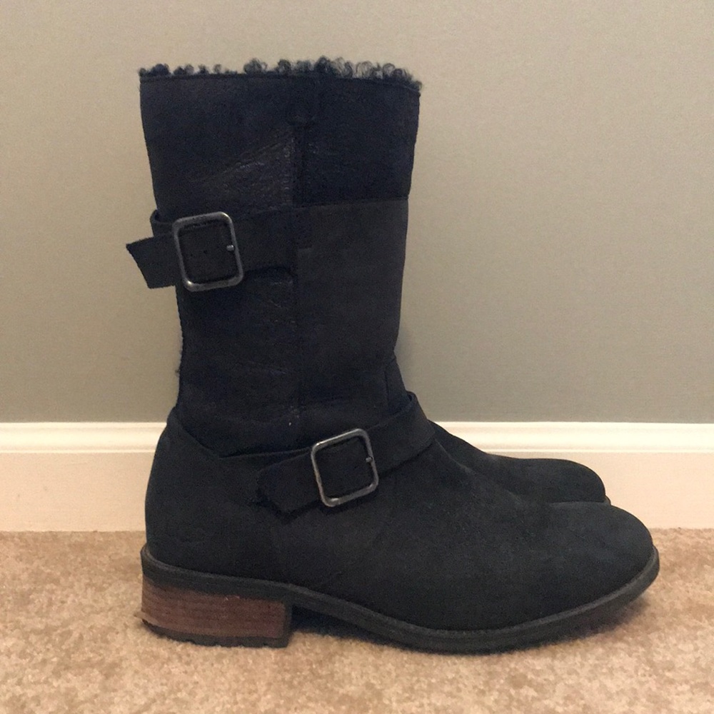 Ugg black boots